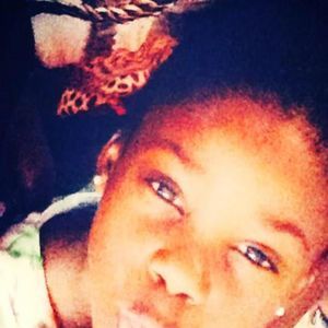 Meet your Posher, Cassandra